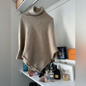 Poncho Oatmeal color